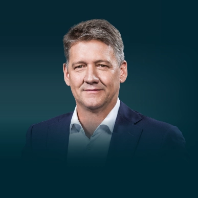 A portrait of Dr. Gernot Döllner – Progressive brand group (photo)