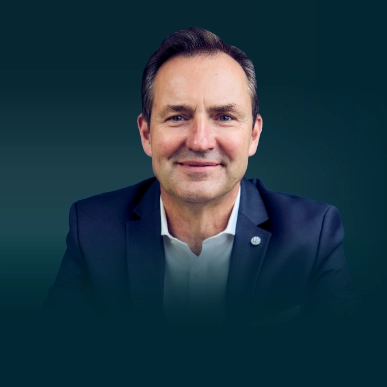 A portrait of Thomas Schäfer – Core brand group, Human Resources (photo)