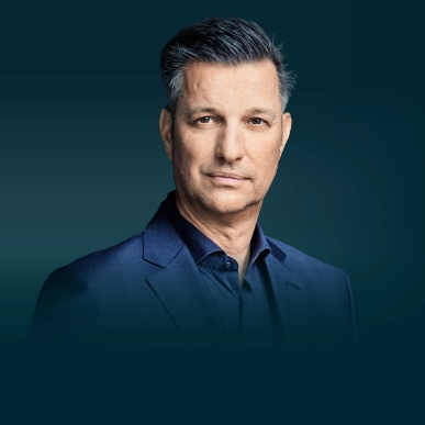 A portrait of Thomas Schmall-von Westerholt – Technology (photo)